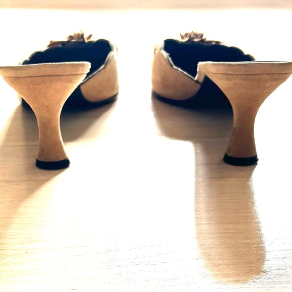 Stuart Weitzman Suede Mules with Floral Accents - Picture 10 of 11